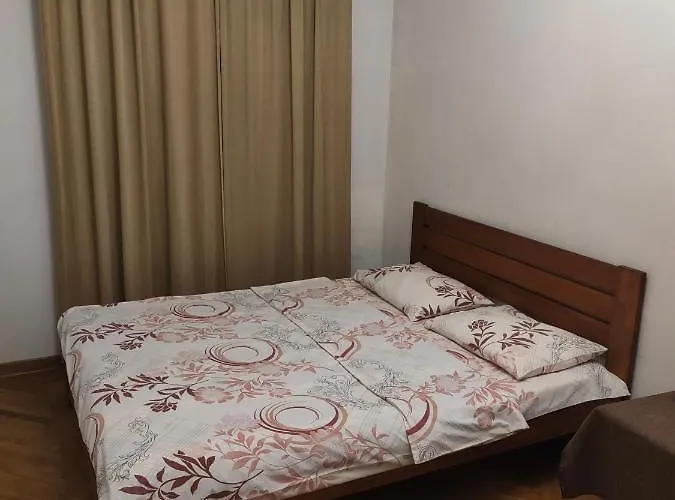 Kufer Flat світло постійно アパート *